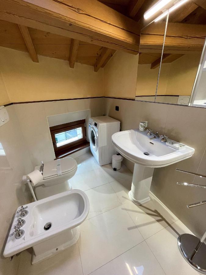 Attic 1 Centro Storico Apartment Peschiera del Garda Bagian luar foto